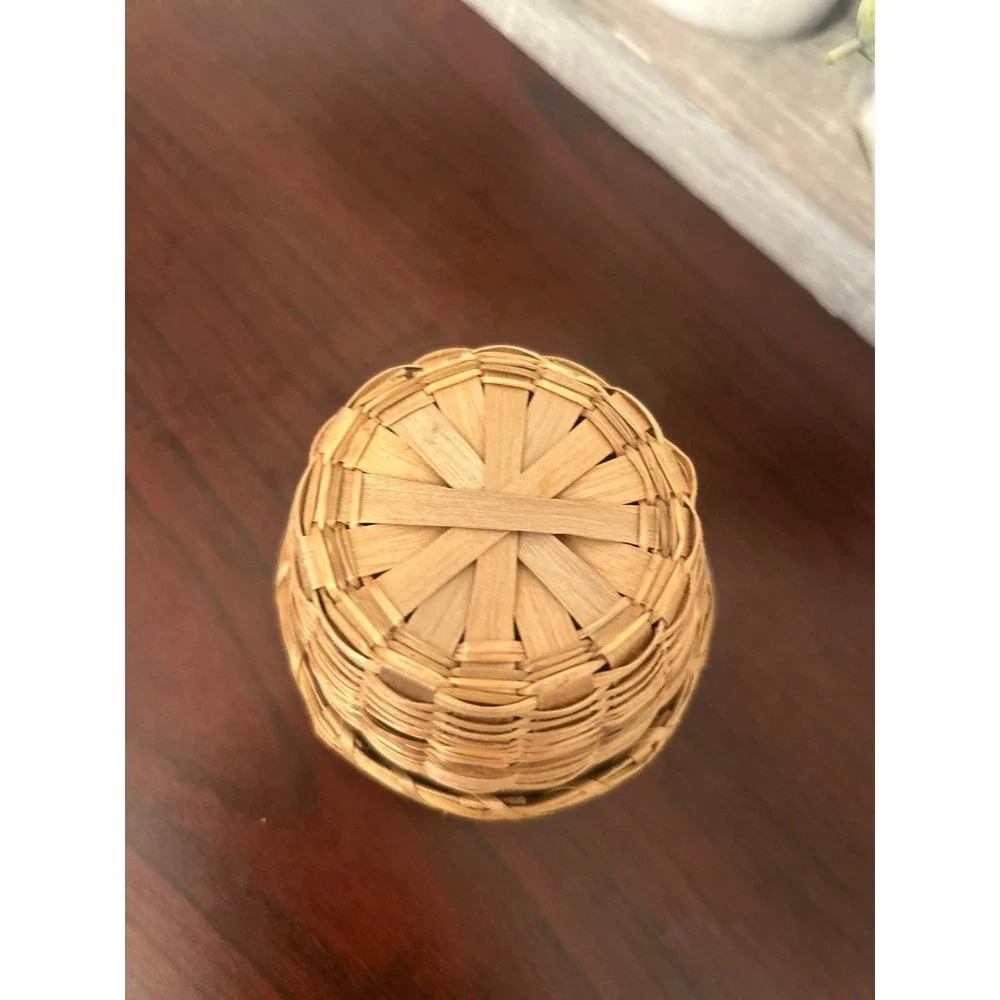 Vintage Penobscot Native American Basket – Maine – 2 1/2